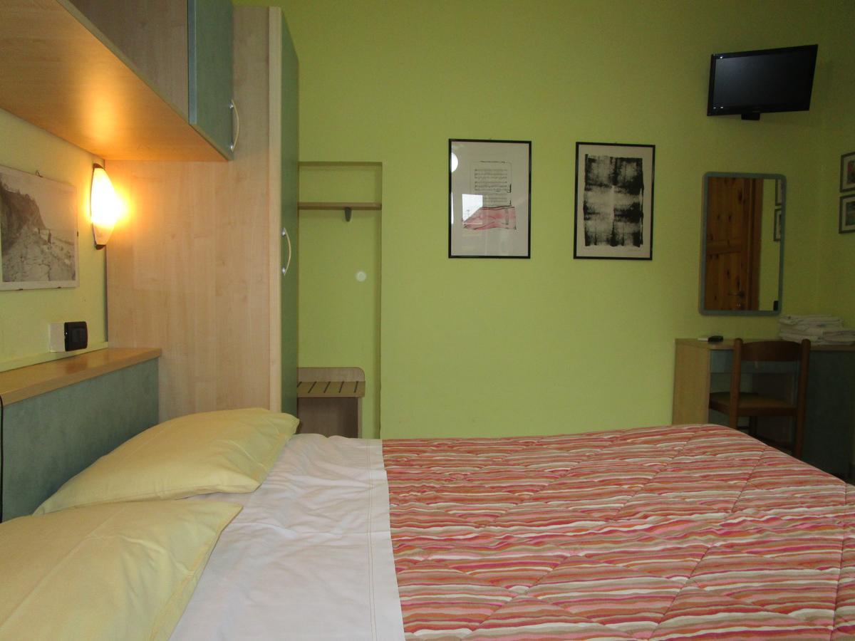 Albergo Primavera Senigallia Exterior foto
